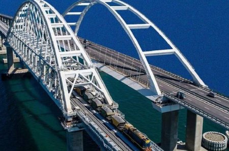 Доставку грузов в Крым из Краснодарского края наладили по железной дороге
