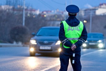 ГИБДД начнет штрафовать водителей за использование шин не по сезону