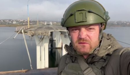 На Антоновском мосту взорваны два пролета