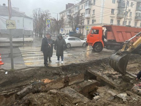 Новый мэр Наумов потребовал разобраться с коммунальщиками